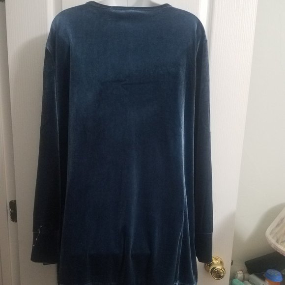Suzanne Betro Cobalt Blue Velvet Duster Size Large (NWT) 5 star favorite! - Picture 2 of 5